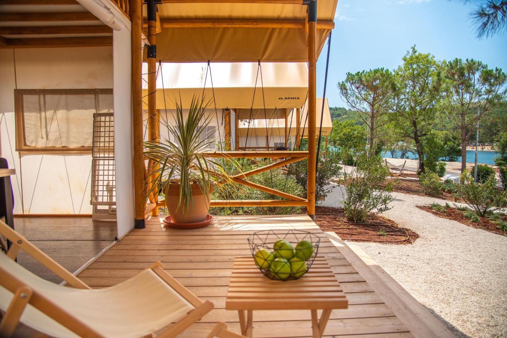 Hotel Arena One 99 Glamping Pomer Esterno foto
