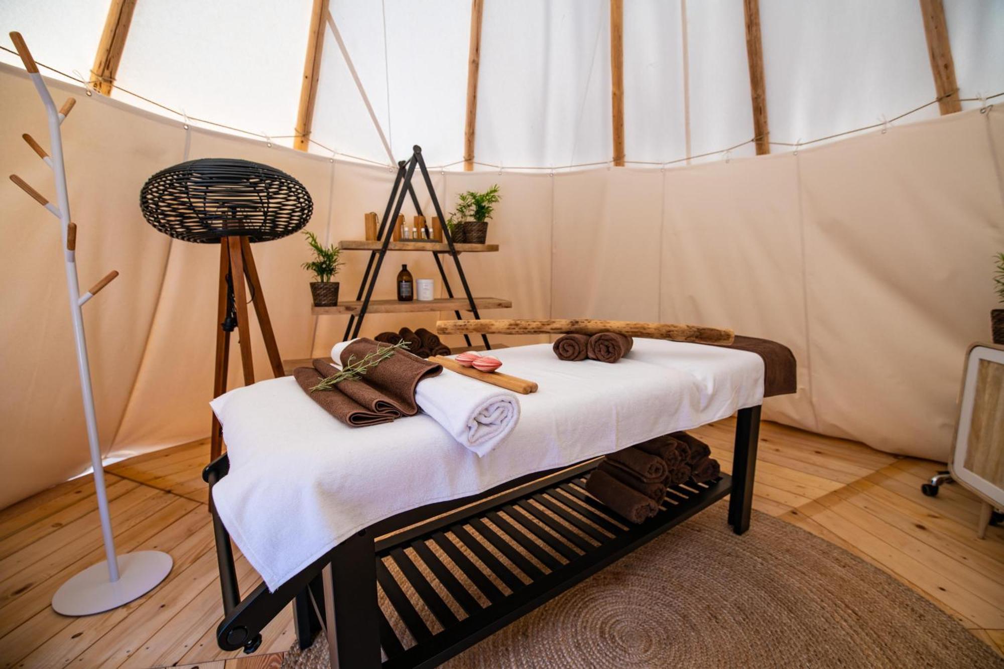 Hotel Arena One 99 Glamping Pomer Esterno foto
