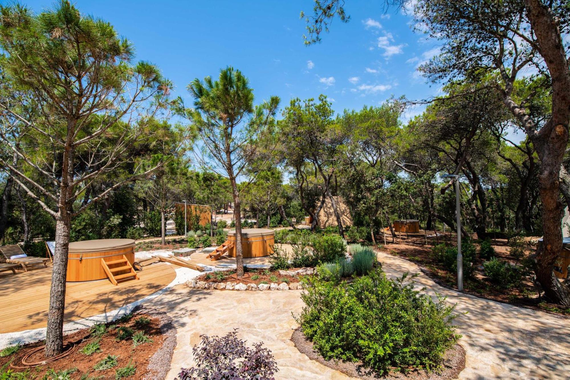 Hotel Arena One 99 Glamping Pomer Esterno foto