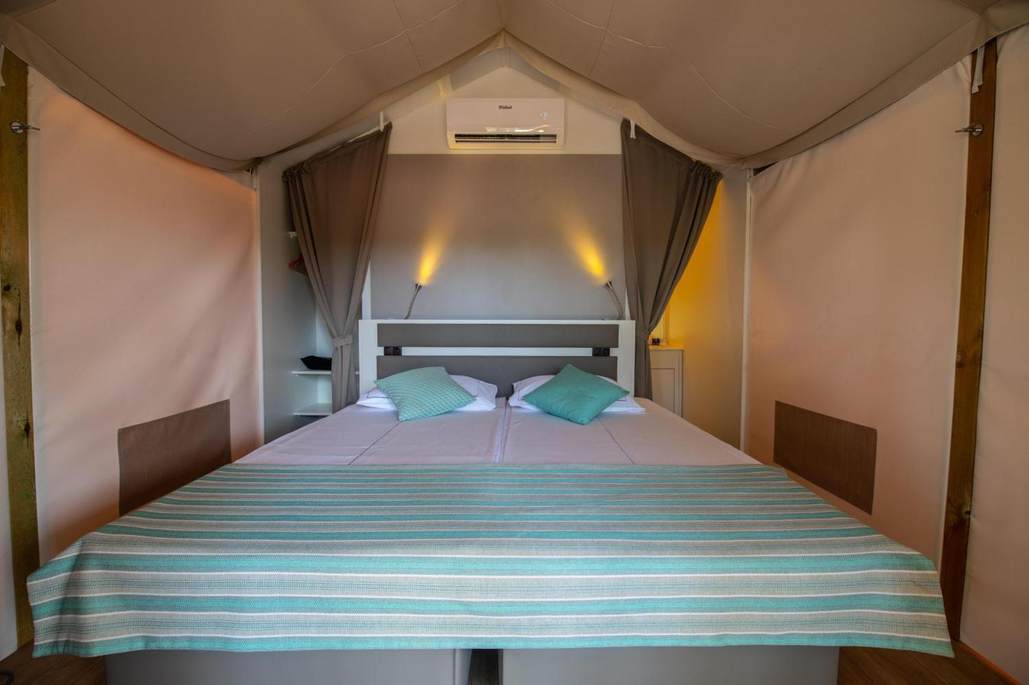 Hotel Arena One 99 Glamping Pomer Esterno foto