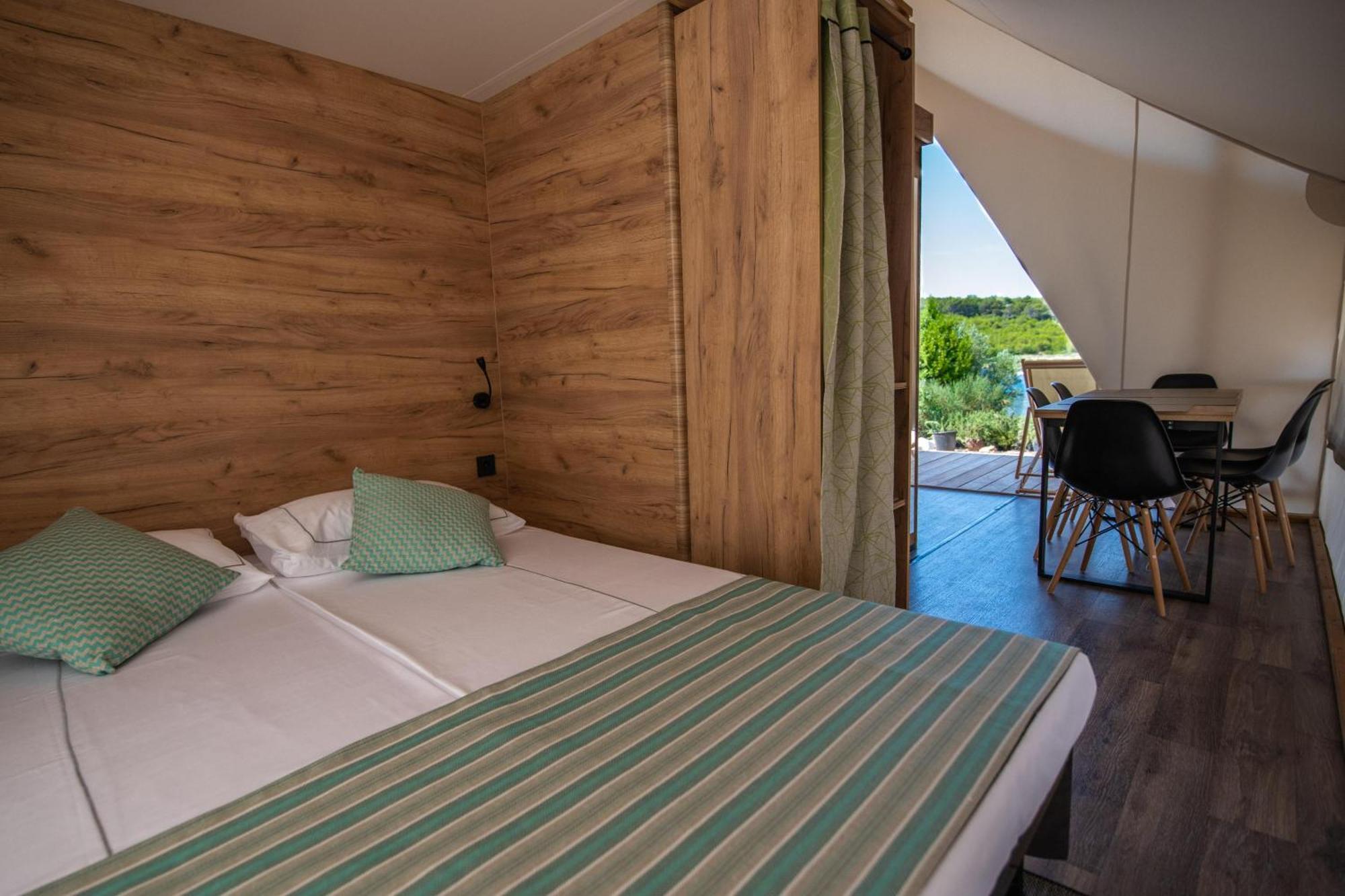 Hotel Arena One 99 Glamping Pomer Esterno foto