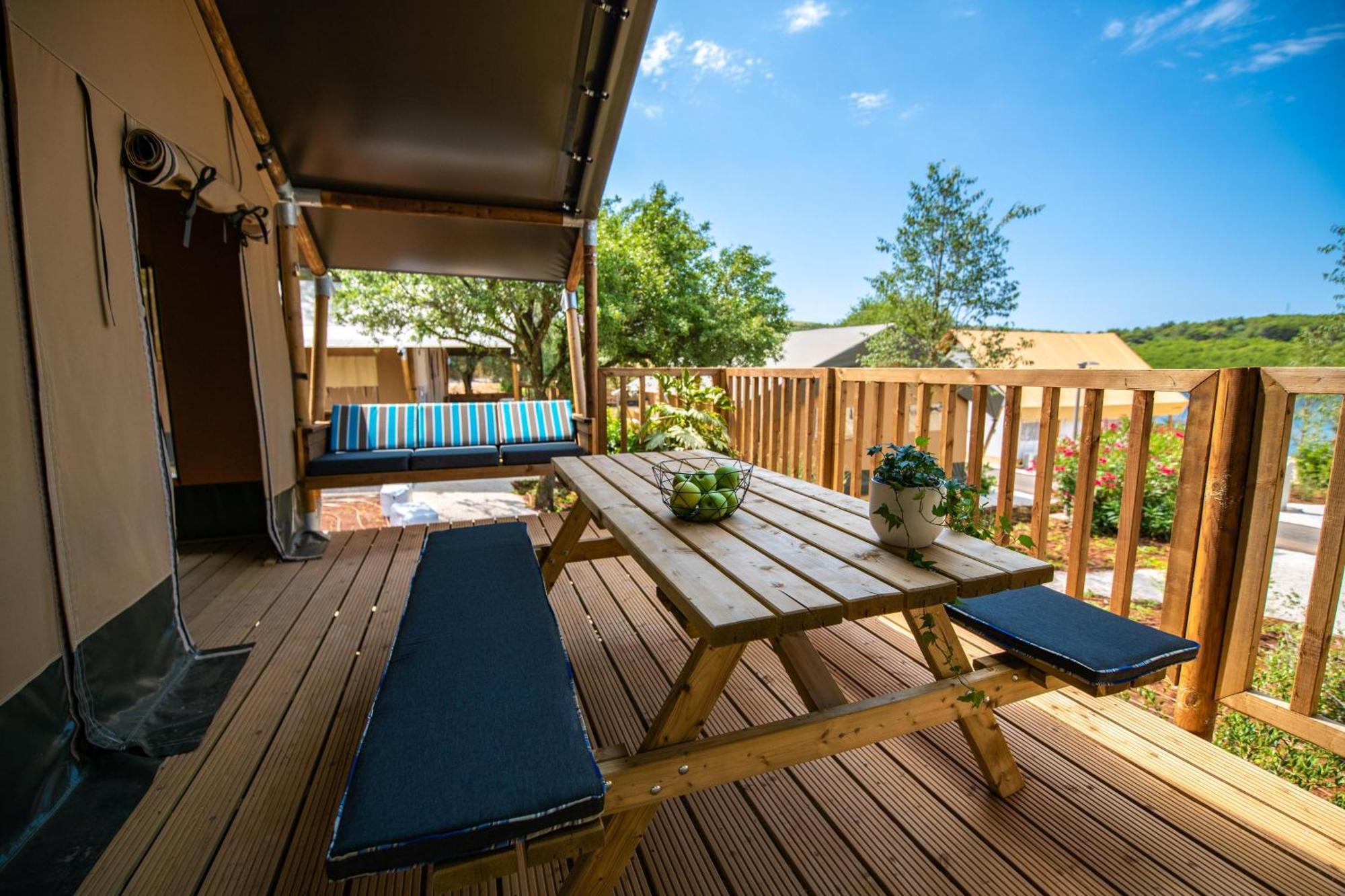 Hotel Arena One 99 Glamping Pomer Esterno foto