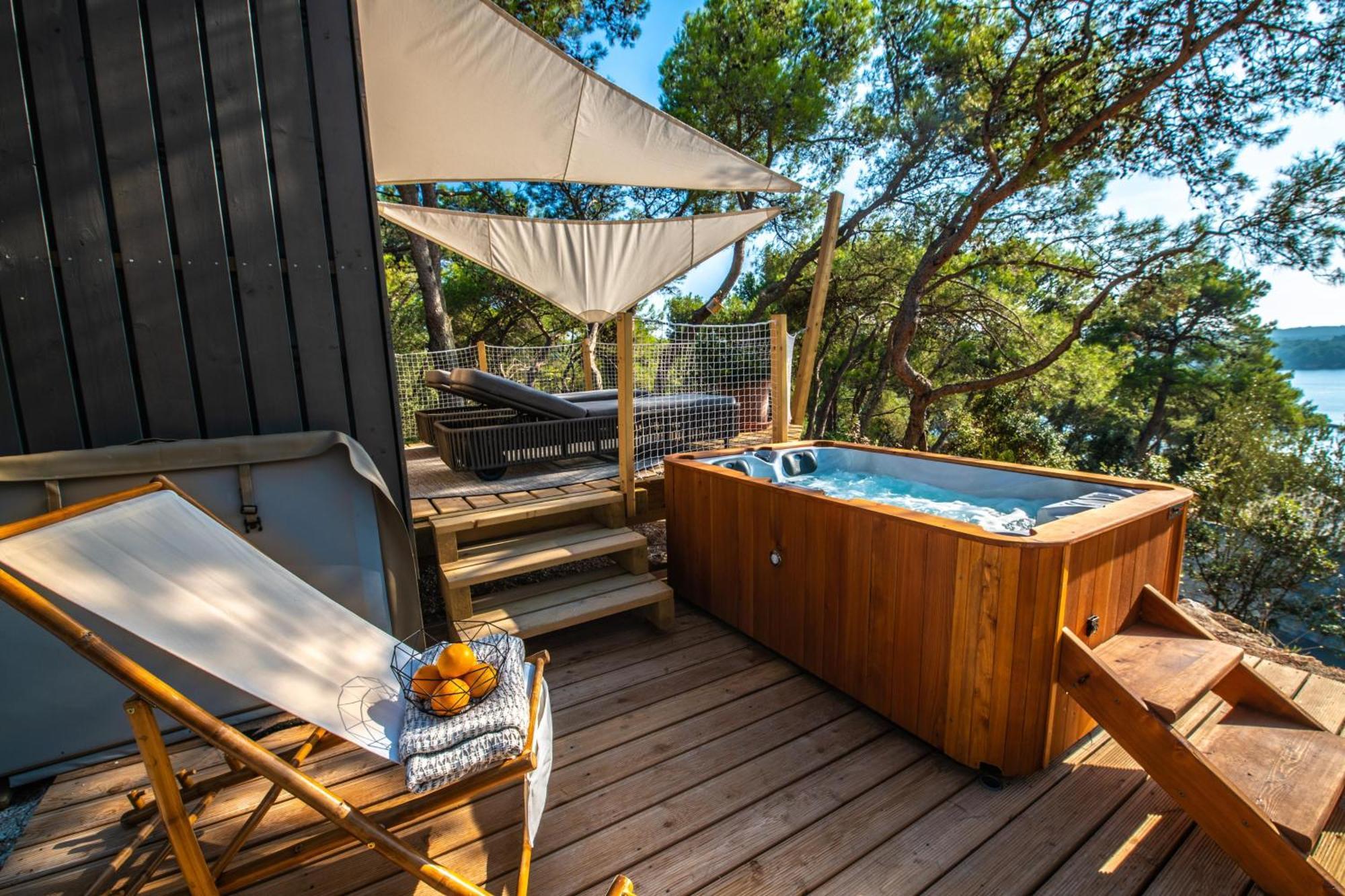Hotel Arena One 99 Glamping Pomer Esterno foto