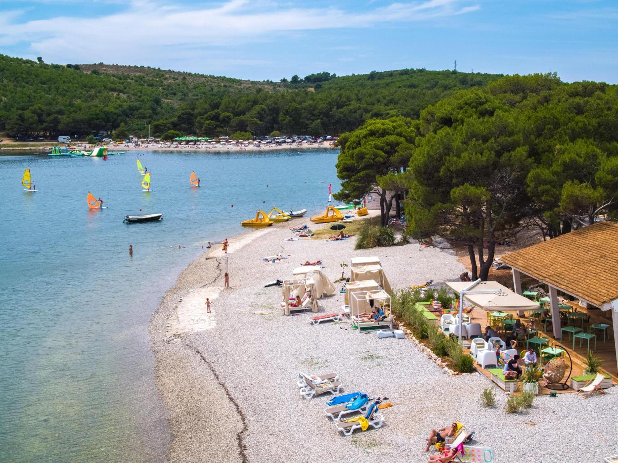 Hotel Arena One 99 Glamping Pomer Esterno foto