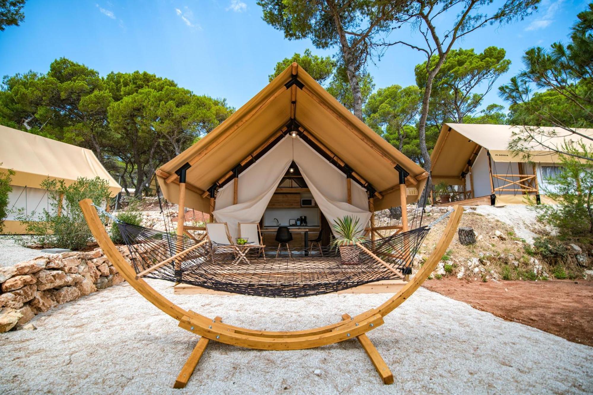 Hotel Arena One 99 Glamping Pomer Esterno foto